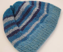 Load image into Gallery viewer, Hand knitted hat in alpaca merino yarn, winter beanie, Nivolet hat One Creative Cat

