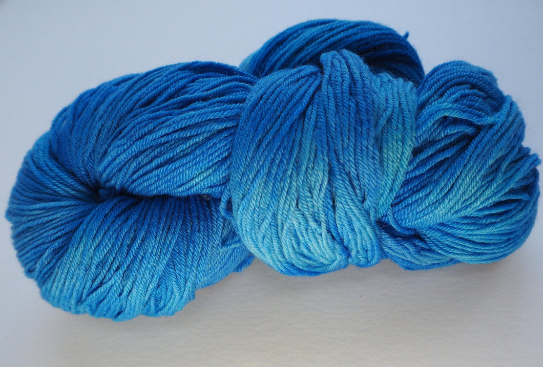 Hand dyed 4ply semi solid colour sustainable merino sock yarn Wild Berries One Creative Cat