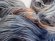 Load image into Gallery viewer, 4 ply Aiguille de la Bérarde hand dyed merino yarn One Creative Cat
