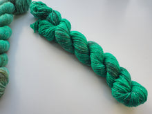 Load image into Gallery viewer, Gradient Fade 4 Ply sock minis skeins &quot;Alpage&quot; One Creative Cat
