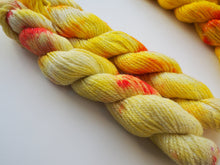 Load image into Gallery viewer, Gradient Fade 4 Ply sock minis skeins &quot;Soleil&quot; One Creative Cat
