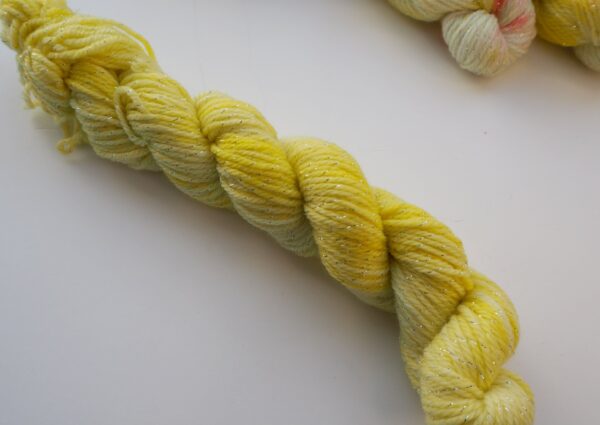 light yellow mini skein in merino lurex